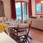 In Der Provence- Aussergewoehnliche Villa- Okzitanien- Gard By Interhome Bagnols-sur-Cèze