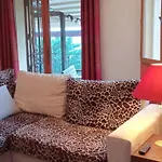 In Der Provence- Aussergewoehnliche Villa- Okzitanien- Gard By Interhome