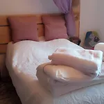 In Der Provence- Aussergewoehnliche Villa- Okzitanien- Gard By Interhome *