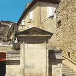 In Der Provence- Aussergewoehnliche Villa- Okzitanien- Gard By Interhome *