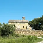 In Der Provence- Aussergewoehnliche Villa- Okzitanien- Gard By Interhome بيت للعطل
