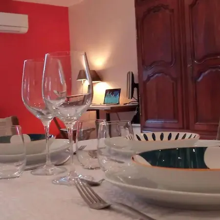 In Der Provence- Aussergewoehnliche Villa- Okzitanien- Gard By Interhome Bagnols-sur-Cèze