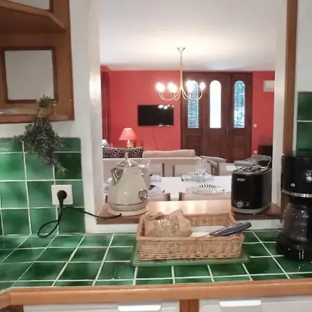 In Der Provence- Aussergewoehnliche Villa- Okzitanien- Gard By Interhome Bagnols-sur-Cèze