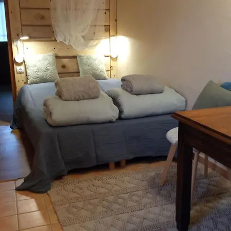 In Der Provence- Aussergewoehnliche Villa- Okzitanien- Gard By Interhome Bagnols-sur-Cèze