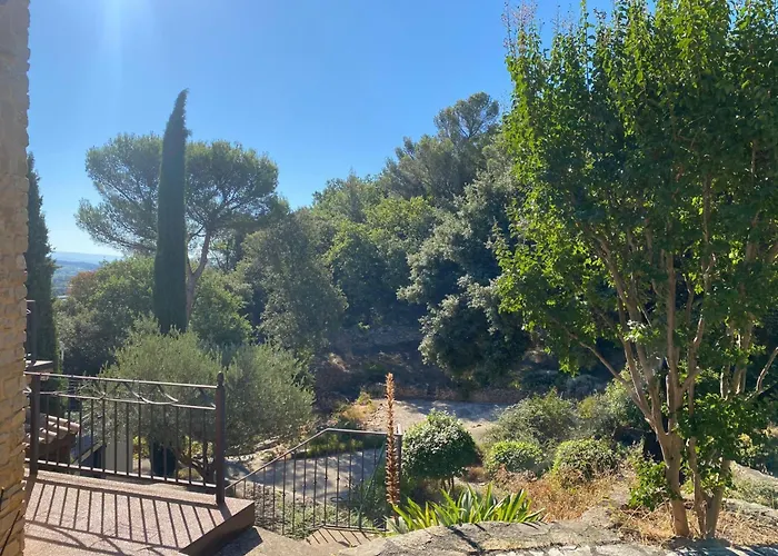 In Der Provence- Aussergewoehnliche Villa- Okzitanien- Gard By Interhome Hébergement de vacances *