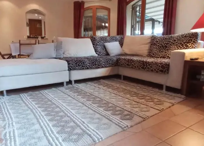 In Der Provence- Aussergewoehnliche Villa- Okzitanien- Gard By Interhome Hébergement de vacances